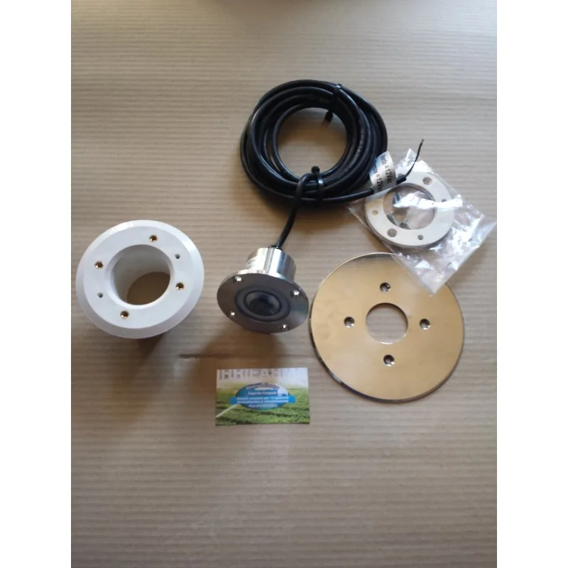 Faretti per piscina 12V con cavo a LED bianco irrifarma.it