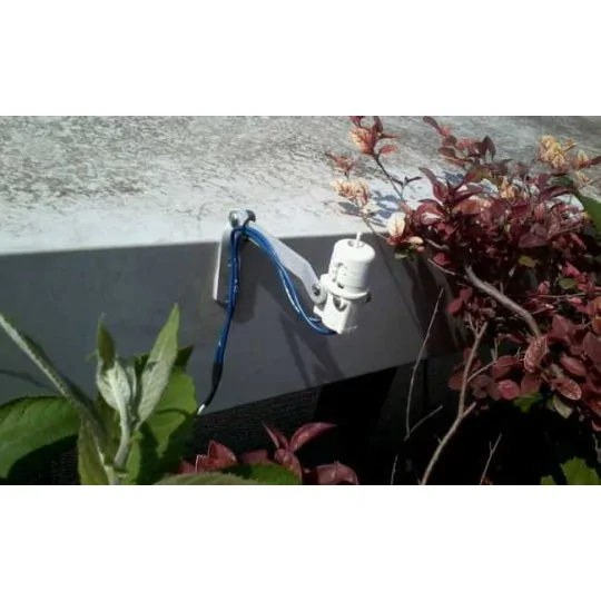 Dettaglio montaggio Sensore pioggia Claber per programmatore 12 e 24 V irrifarma.it