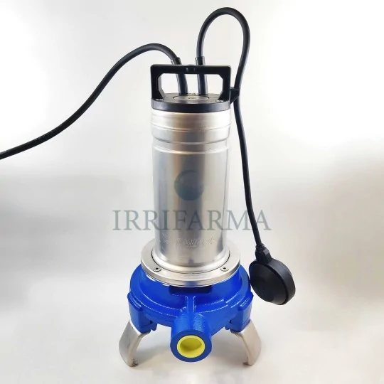 Dettaglio uscita filettata Pompa sommersa trituratrice acque nere Domo GRI 15 T 380V irrifarma.it