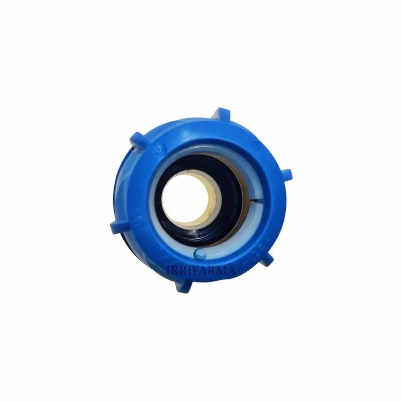 Dettaglio ingresso tubo Raccordo maschio Giotto 63X2" a compressione con filetto in bronzo +GF+ irrifarma.it