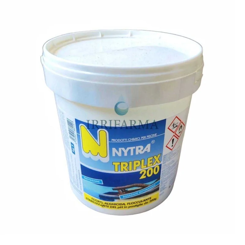 Pastiglie piscina Cloro 4 azioni multifunzione Triplex 200 10 Kg irrifarma.it