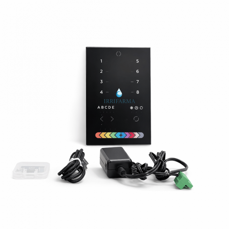 dettaglio contenuto centralina Kit 4 fari piscina PAR56 RGBW DMX + centralina 5 zone | Teclumen irrifarma.it